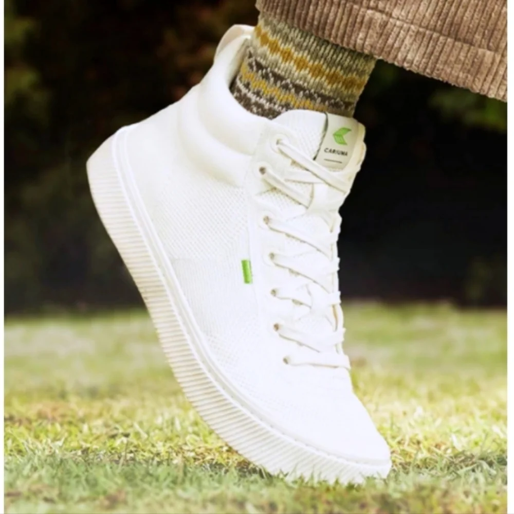 Cariuma Bamboo knit High top off white IBI High Vegan earth sneaker